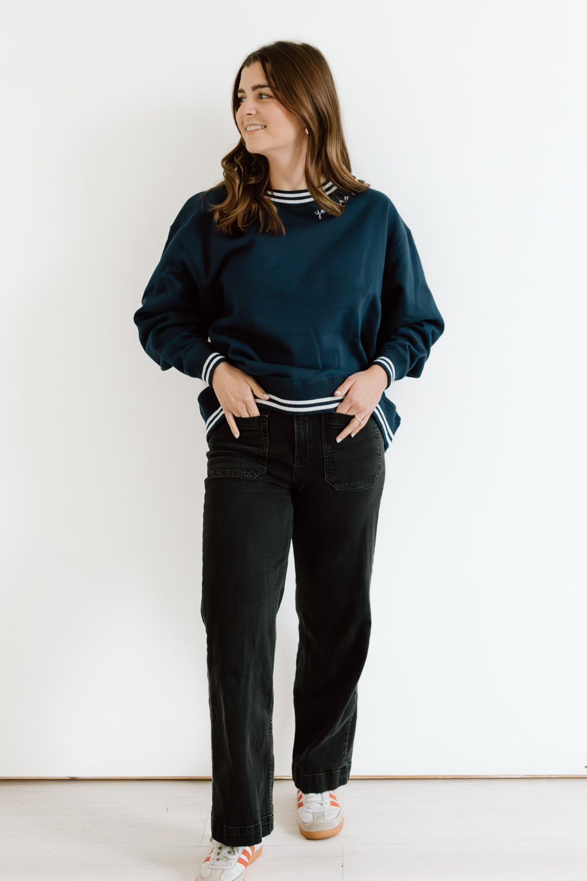 ✨ "You Are Magic" Script Embroidered Women's Varsity Crewneck Sweatshirt - Navy
